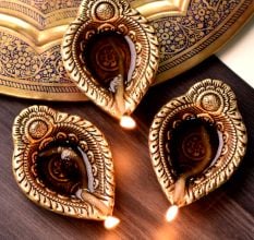 Leaf Shaped Diwali Decoration Diyas Pack of 3